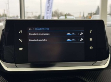 Peugeot 2008 II SUV 1.2 PureTech 130KM 2021 Peugeot 2008 Allure CarPlayAndroid Auto Keyless LED Asystent pasa ruchu, zdjęcie 32