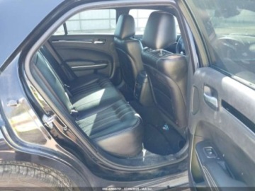 Chrysler 300C II 2022 Chrysler 300s 2022r., 5.7L 5.7 Benzyna 363KM, zdjęcie 9