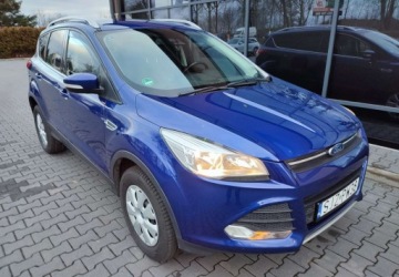Ford Kuga II SUV 1.5 EcoBoost 150KM 2015 Ford Kuga Ford Kuga II Kuga Sync Edition 1.5 Benzyna 150KM, zdjęcie 6