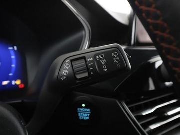 Ford Kuga III SUV 1.5 EcoBoost 150KM 2020 Ford Kuga skóra/alcantara full LED virtual cocpit, zdjęcie 32