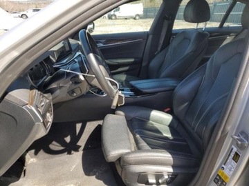 BMW Seria 5 G30-G31 2018 BMW Seria 5 BMW 540i xDrive Sedan, od ubezpieczalni 3.0 Benzyna 335KM, zdjęcie 7