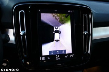 Volvo XC40 Crossover 2.0 D3 150KM 2019 Volvo XC 40 Volvo XC 40 D3 Momentum Pro 2.0 Diesel 150KM, zdjęcie 29