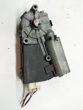 MOTOREK STŘEŠNÍHO OKNA 404.538 93800A MN136536 MITSUBISHI PAJERO III