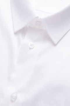 Biała gładka koszula regular