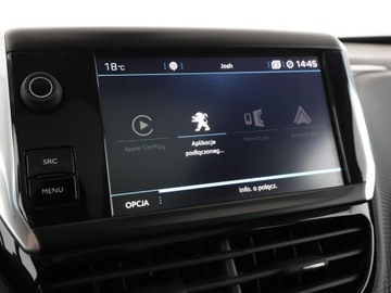 Peugeot 2008 I SUV Facelifting 1.2 PureTech 110KM 2018 Peugeot 2008 GT-Line automat panorama navi PDC, zdjęcie 25