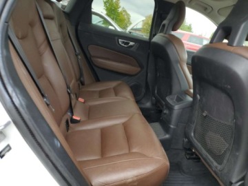Volvo XC60 II 2019 Volvo XC 60 T8 Inscription 2019 2.0l 2.0 Hybryda 400KM, zdjęcie 11