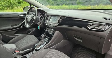 Opel Astra K Hatchback 5d 1.4 Turbo 150KM 2018 Opel Astra 1.4 150ps. Benzyna GrzaneFoteleKierownica Kam.Cofania2018 1.4, zdjęcie 28