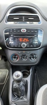 Fiat Punto Punto 2012 Hatchback 3d 1.2 8v 69KM 2012 Fiat Punto 1,2 8V 69kM Easy Klima,Tempomat,Wsp..., zdjęcie 13