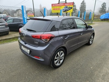 Hyundai i20 I Hatchback 5d Facelifting 1.4 CVVT 100KM 2015 Hyundai i20 Opłacony Zadbany Serwisowany Bogaty, zdjęcie 3