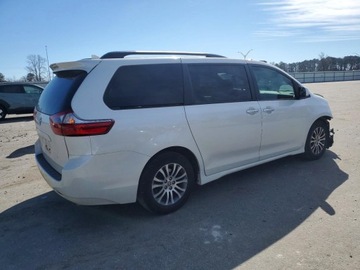 Toyota Sienna III 2020 Toyota Sienna XLE 2020 3.5 Benzyna 296KM, zdjęcie 3