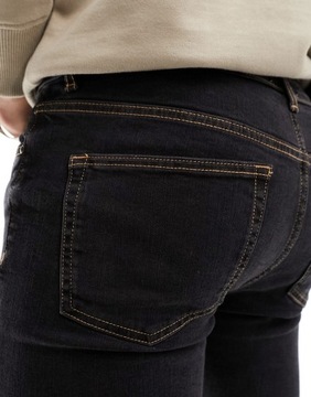 DESIGNEX Czarne sprane jeansy vintage o obcisłym kroju W36/L32