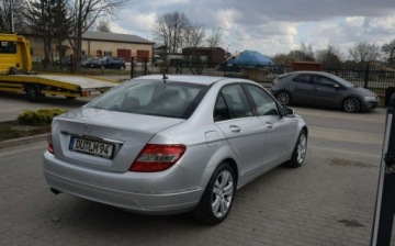 Mercedes Klasa C W204 Limuzyna 1.8 180 K 156KM 2008 Mercedes-Benz Klasa C 1.8B Kompresor 100 TYS KM Super Stan Sprowadzony Opl, zdjęcie 10