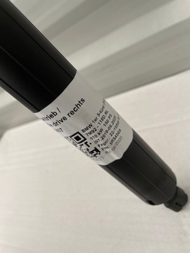 BMW 1 F40 VZPĚRA/TLAKOVAČ KRYT LEVÝ ELELKTRICKÝ 9854453