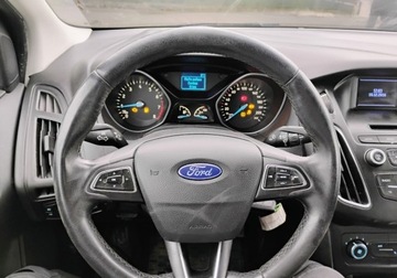 Ford Focus III Sedan Facelifting 1.6 Ti-VCT 105KM 2017 Ford Focus 2017r, 1.6LPG, Uszkodzony tyl. Jezdzi. VAT 23 1.6 BenzynaLPG, zdjęcie 11