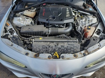 Alfa Romeo Giulia II Sedan 2.0 TBi 280KM 2017 Alfa Romeo Giulia Q4 2017 2.0 Benzyna 280KM, zdjęcie 5