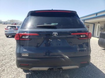 Toyota 2024 Toyota Grand Highlander 2024 2.4L Turbo AWD XLE 2.4 Benzyna 265KM, zdjęcie 5