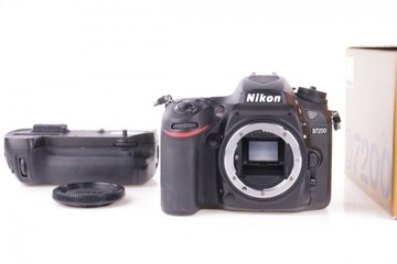 Lustrzanka Nikon D7200 korpus, przebieg 21932 zdjęć + grip Newell