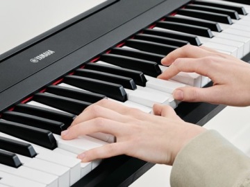 Цифровое пианино Yamaha Piaggero NP-35B, сценическое фортепиано, 76-клавишная клавиатура
