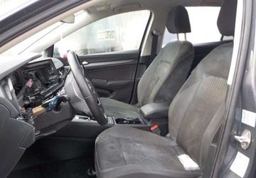 Volkswagen Golf VIII Hatchback 1.0 eTSI mHEV 110KM 2023 Volkswagen Golf Okazja Hybryda 110KM, zdjęcie 26