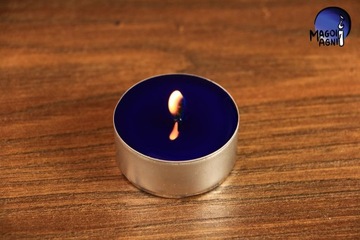 Niebieska świeca tealight z naturalnego wosku