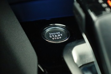 Peugeot 3008 II Crossover Facelifting  1.2 PureTech 130KM 2023 Peugeot 3008 1.2 PureTech, Salon Polska, zdjęcie 16