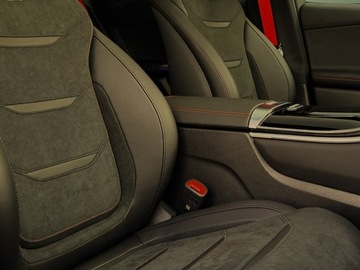 Mercedes GLC C254/X254 SUV AMG 2.0 43 AMG 421KM 2025 MERCEDES-BENZ GLC AMG 43 4-Matic Suv 2.0 (421KM) 2025, zdjęcie 5