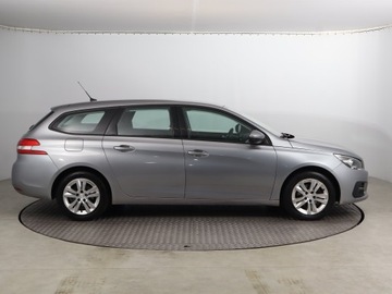 Peugeot 308 II SW Facelifting 1.5 BlueHDI 130KM 2019 Peugeot 308 1.5 BlueHDi, Salon Polska, Klima, zdjęcie 5