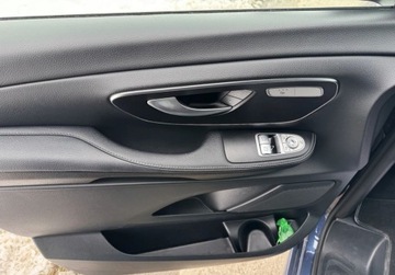 Mercedes Klasa V W447 Długi Facelifting 2.0 300d 237KM 2023 Mercedes-Benz Klasa V AMG ExtraLONG 4-Matic PISEMNA GWARANCJA w cenie Tr, zdjęcie 29