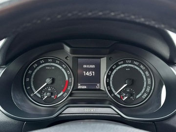 Skoda Octavia III Scout 2.0 TDI 184KM 2015 Škoda Octavia Skoda Octavia Alu Bixenon, LED, zdjęcie 18