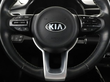 Kia Stonic I Crossover Facelifting 1.0 T-GDI 100KM 2020 Kia Stonic automat klima auto grzane fotele navi, zdjęcie 20