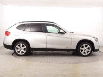 BMW X1 E84 Crossover xDrive18d 143KM 2012 BMW X1 xDrive18d, 4X4, Klima, Klimatronic, zdjęcie 5