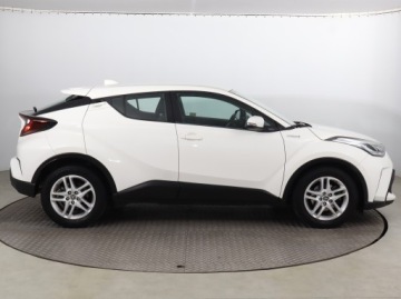 Toyota C-HR I Crossover Facelifting 1.8 Hybrid 122KM 2020 Toyota C-HR 1.8 Hybrid, Salon Polska, Serwis ASO, zdjęcie 5
