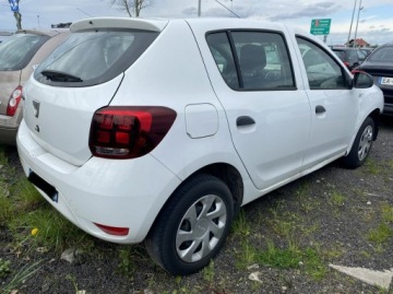 Dacia Sandero II Stepway TCe  90KM 2016 Dacia Sandero 0.9 90KM benzyna