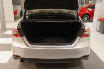 Toyota Camry IX Sedan 2.5 Hybrid Dynamic Force 218KM 2023 Toyota Camry 2.5 Hybrid Comfort Business CVT 2.5 Hybryda 218KM, zdjęcie 8