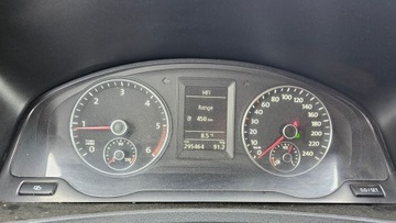 Volkswagen Caravelle T5 Caravelle Facelifting długi rozstaw osi 2.0 TDI 140KM 2011 Vw t5.1 2,0tdi 140KM DSG long Skóry Alkantary Gwint Alu 20&quot; audio JEDYNY!!!, zdjęcie 13