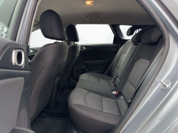 Kia Ceed III Kombi Facelifting 1.5 T-GDI 160KM 2023 Kia Ceed Kia Ceed Sportswagon 1.5 T-GDI M Salon Polska FV23 1.5 Benzyna, zdjęcie 10