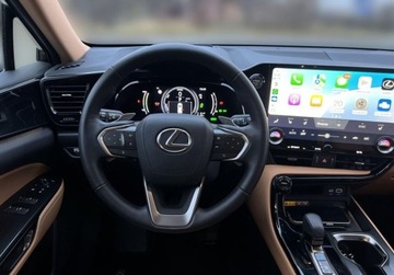 Lexus NX II SUV Facelifting 2.5 450h+ 309KM 2025 Lexus NX 450h Prestige AWD Design Tazuna Salon PL VAT 23 Bezwypadkowy, zdjęcie 16