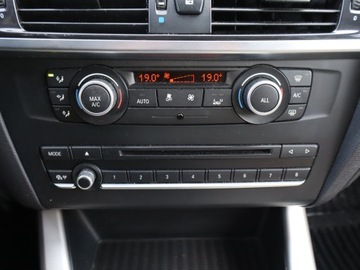 BMW X3 F25 SUV 2.0 20d 184KM 2013 BMW X3 xDrive20d, 181 KM, 4X4, Skóra, Navi, zdjęcie 16