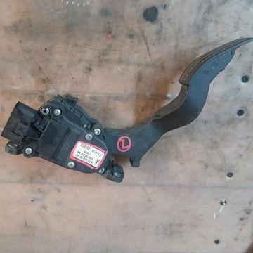 POTENCJOMETR GAZU FORD FIESTA MK6 1.4 TDCI 2S61-9F836-AA