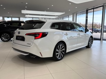 Toyota Corolla XII TS Kombi Facelifting 2.0 Hybrid Dynamic Force 196KM 2022 Toyota Corolla Comfort + Tech + Style / Kamera cof, zdjęcie 3