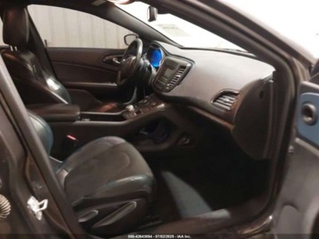 Chrysler 2015 Chrysler 200 S 2015 3.6l 3.6 Benzyna 295KM, zdjęcie 9