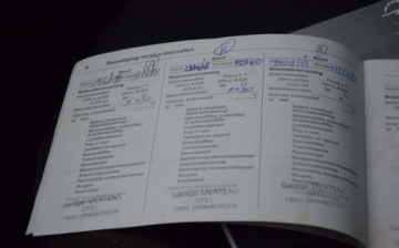 Opel Insignia I Sedan 1.6 Twinport ECOTEC 115KM 2010 Opel Insignia 1.6 BGas Klima 2 KPL Opon Stan bardzo dobry 1.6 115KM, zdjęcie 30