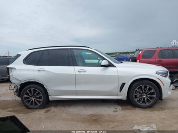 BMW X5 G05 2022 BMW X5 xDrive40I 2022 3.0l 3.0 Benzyna 335KM, zdjęcie 6