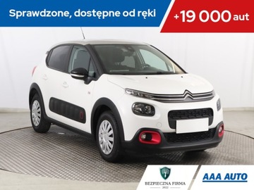Citroen C3 III Hatchback 1.2 PureTech 110KM 2018 Citroen C3 1.2 PureTech, Salon Polska