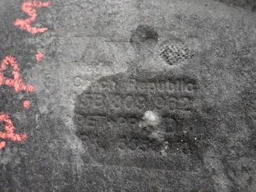 PODBĚH PRAVÝ PŘEDNÍ PORSCHE MACAN 2014- 95B809962