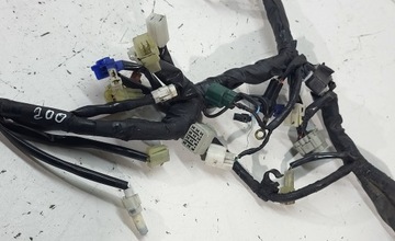 Установка основного ремня безопасности Yamaha Fz1 Fazer 06-15