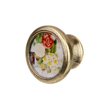 Различные старинные латунные двери гардероба 18