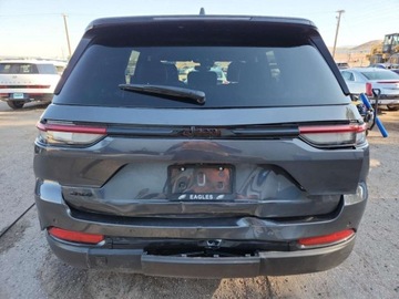 Jeep Grand Cherokee V 2025 Jeep Grand Cherokee Laredo 2025 3.6l 3.6 Benzyna 293KM, zdjęcie 2