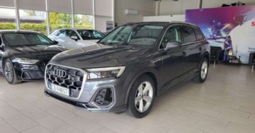 Audi Q7 II SUV Facelifting  3.0 45 TDI 231KM 2025 Audi Q7 Salon Polska diesel 7,1s 0 100 idealny pneumatyczny 7 miejsc 3.0