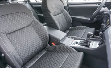 Skoda Superb III Kombi Plug-In Hybrid 1.4 TSI Plug-In-Hybrid 218KM 2021 Skoda Superb Skoda Superb 1.4 Phev Ambition DSG 1.4 Hybryda Plug-in 218KM, zdjęcie 35